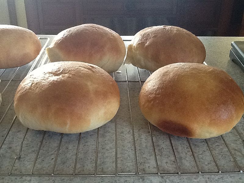 File:Burger buns.jpg